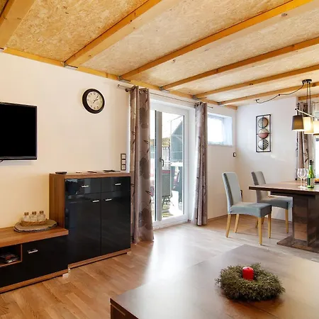 Schoenfeld Apartment Stockach